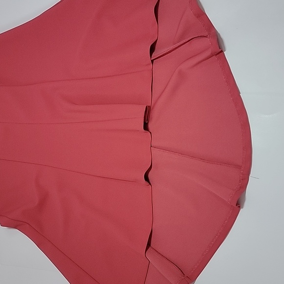 Donna Morgan Women's Square Neck Sleeveless Crepe Dress/ 0. - Picture 11 of 12